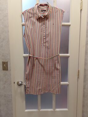 "Tommy Hilfiger" Sz.12, Multicolor Striped Sleeveless Dress with Belt.....